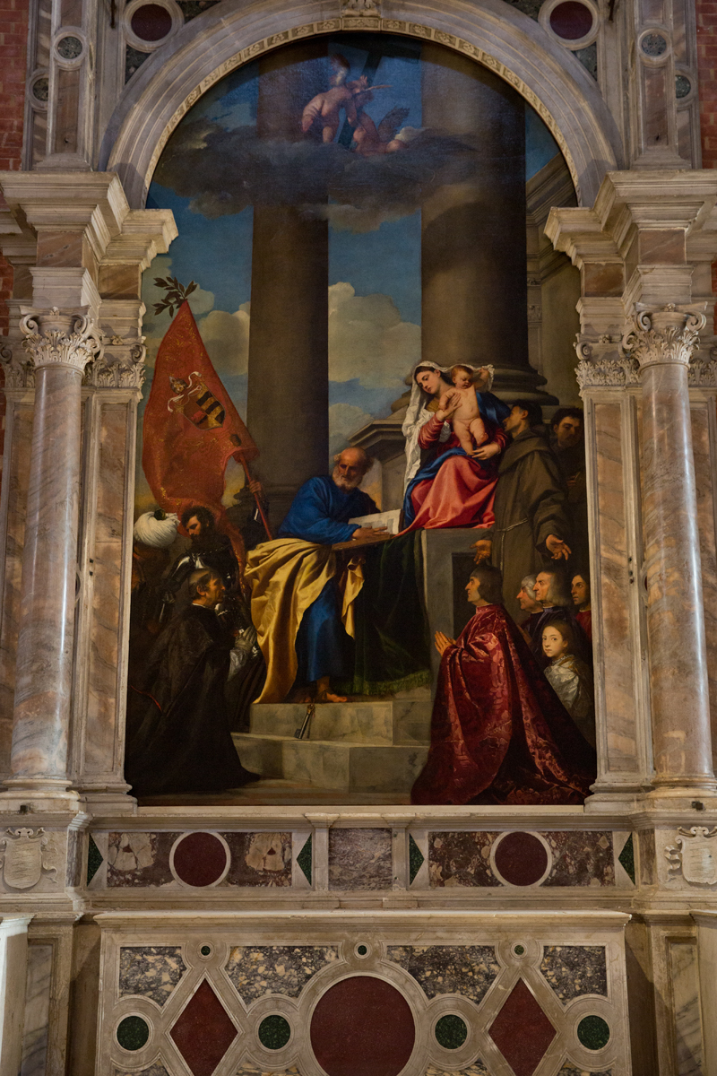 Madonna di Ca Pesaro von Titian